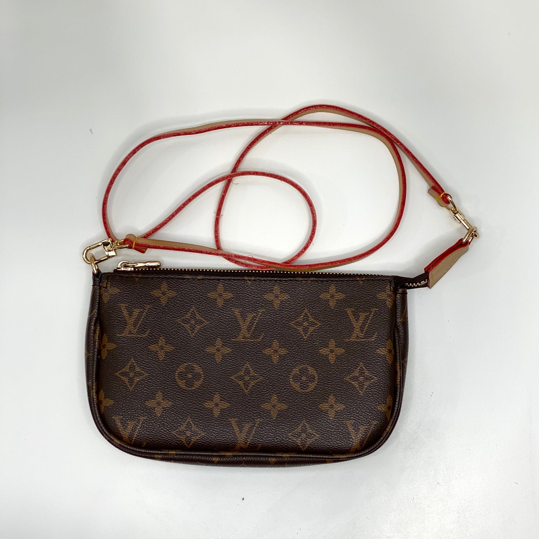 Louis Vuitton Pochette Bag - Monogram Canvas – Dress Hire AU
